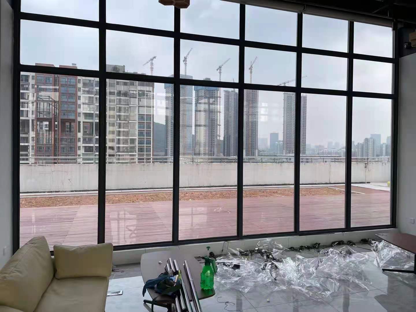 健身房落地玻璃贴膜