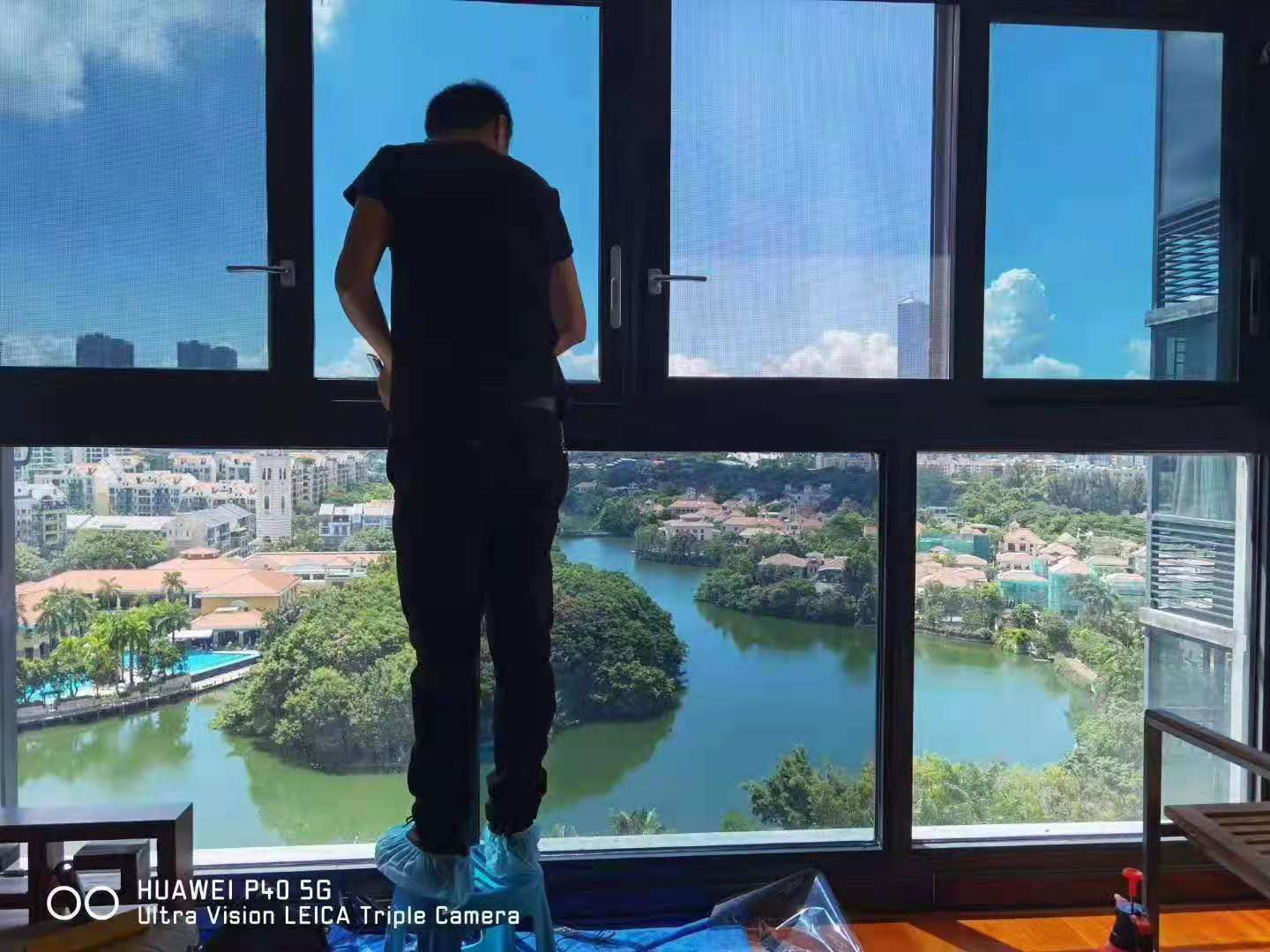 深圳建筑玻璃贴膜